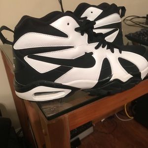 ken griffey jr shoes 1995